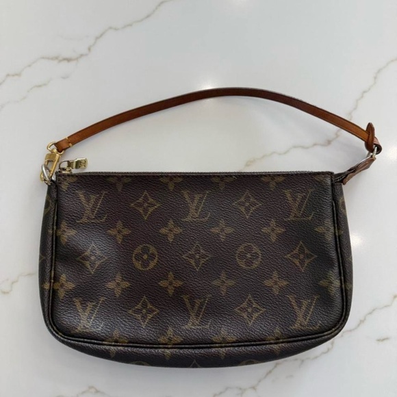 Louis Vuitton pochette Monogram Shoulder Bag gold hardware - Picture 2 of 7